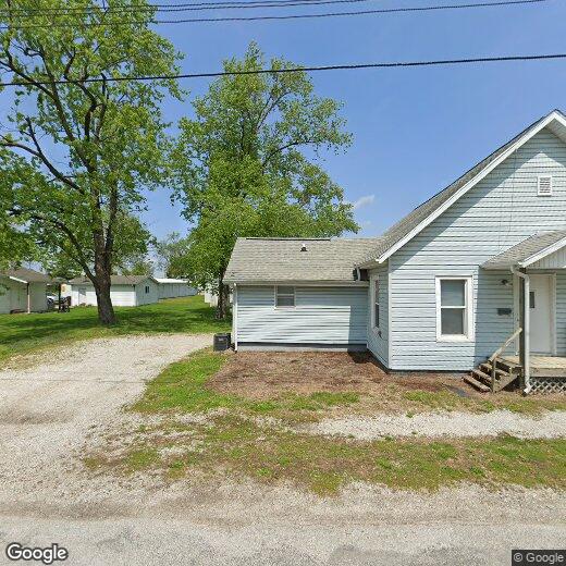 708 W North St, Auburn, IL 62615 House Rental in Auburn, IL