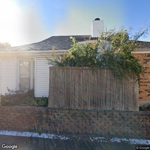 Primary Photo - 18024 Whispering Gables Ln