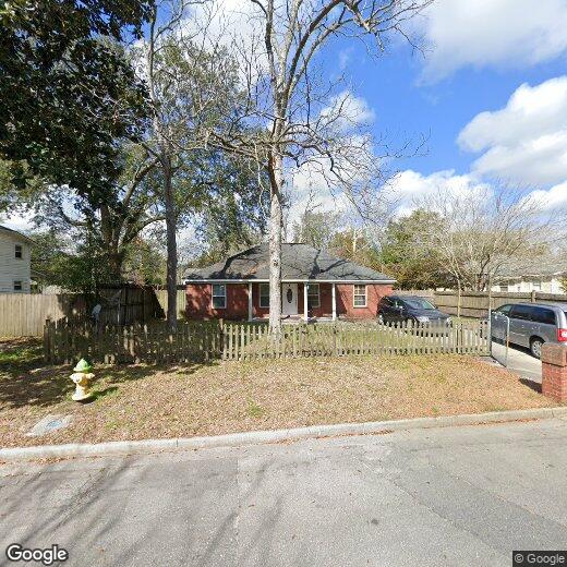 Primary Photo - 209 Screven Ave