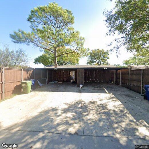 1301 Sam Houston Dr, Garland, TX 75042 House Rental in Garland, TX