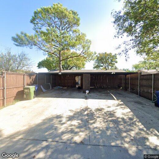 Foto principal - 1301 Sam Houston Dr