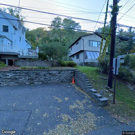 Primary Photo - 41 Riverside Ave