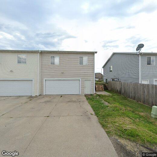 Primary Photo - 3905 Marigold Dr