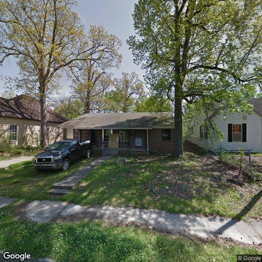 Primary Photo - 816 W 14th Ave