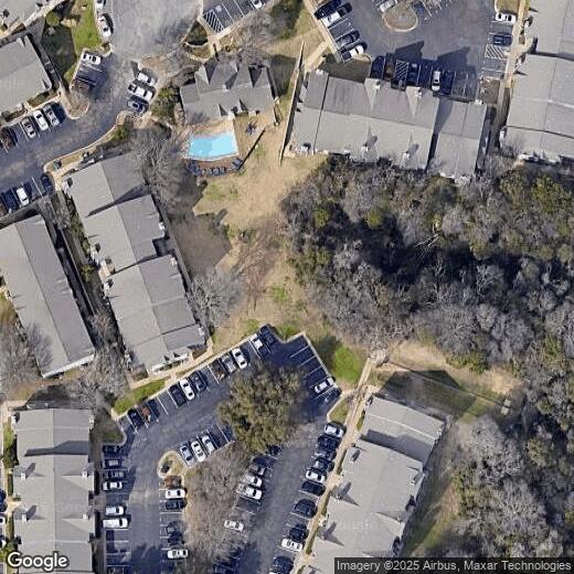 Foto principal - 4502 Lake Shore Dr