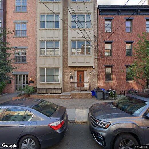 Primary Photo - 78 Monroe St