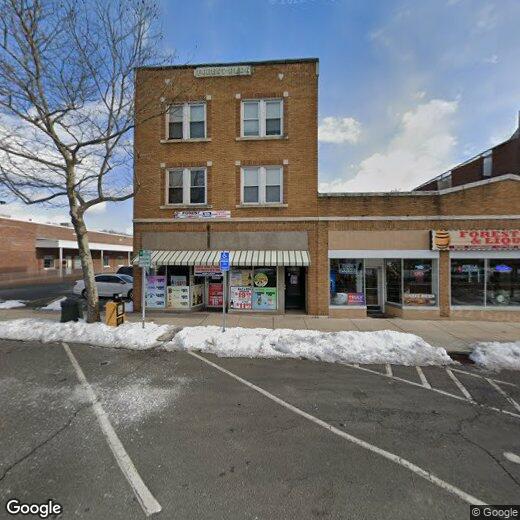 Primary Photo - 1067 Main St