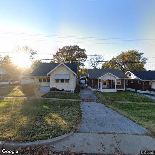 3609 Eminence Blvd, Saint Louis, MO 63114 House for Rent in Saint