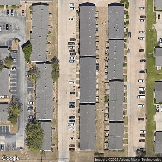 Primary Photo - 1901 E Lindsey St