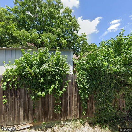 Foto principal - 1702 Briargrove Dr
