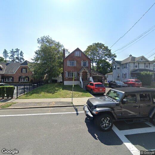 100 Park Ave, Babylon, NY 11702 House for Rent in Babylon, NY