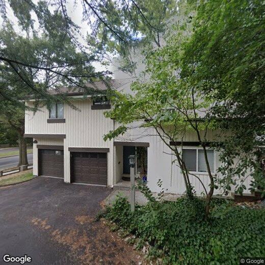 Primary Photo - 5201 MacArthur Terrace NW