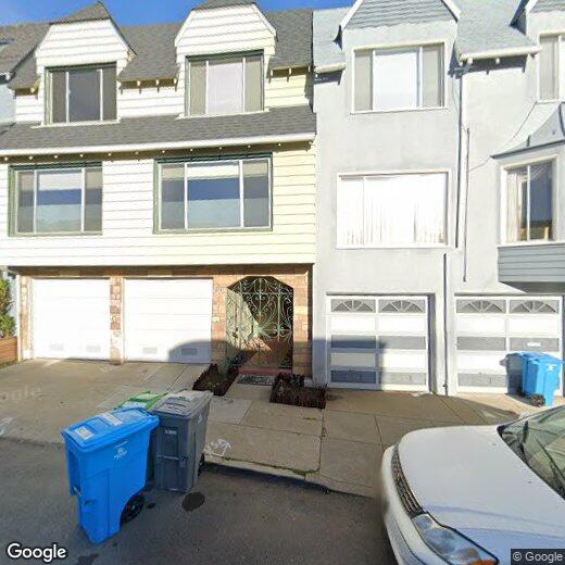 Primary Photo - 506 Los Palmos Dr