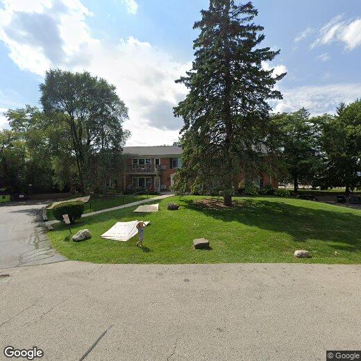 Primary Photo - 101-140 Linden Ln