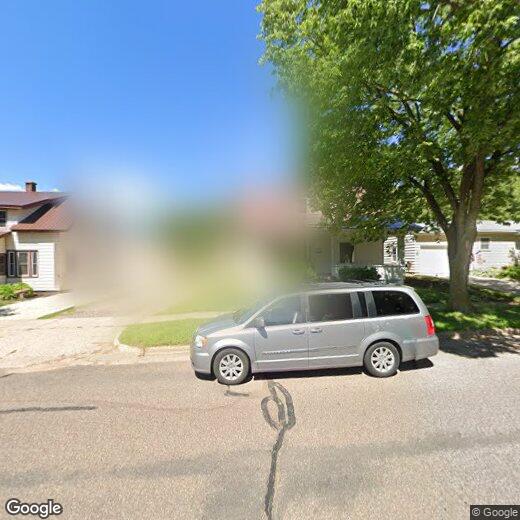 Primary Photo - 713 13th Ave