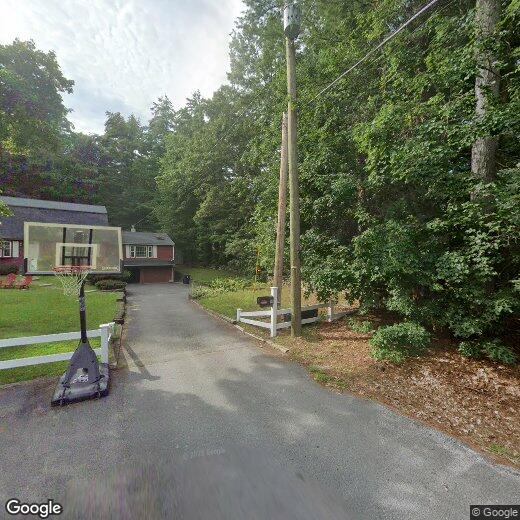 14 Ln, Nashua, NH 03062 House for Rent in Nashua, NH