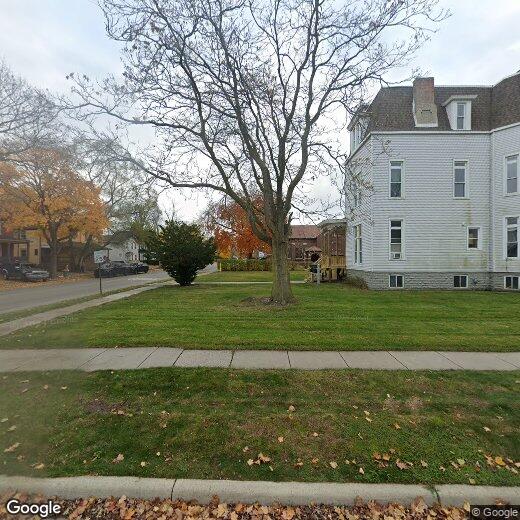 Primary Photo - 1305 7th St