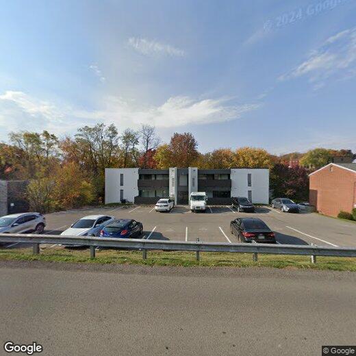 408 Sharon Rd, Moon, PA 15108 Room for Rent in Moon, PA