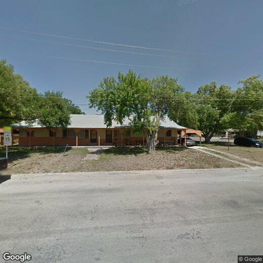 Primary Photo - 3 br, 1 bath House - 402 Pfeil