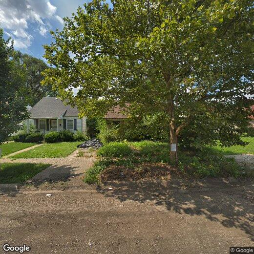 Primary Photo - 7421 Auburn St