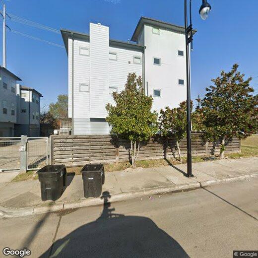 Foto principal - 2911 Blodgett St