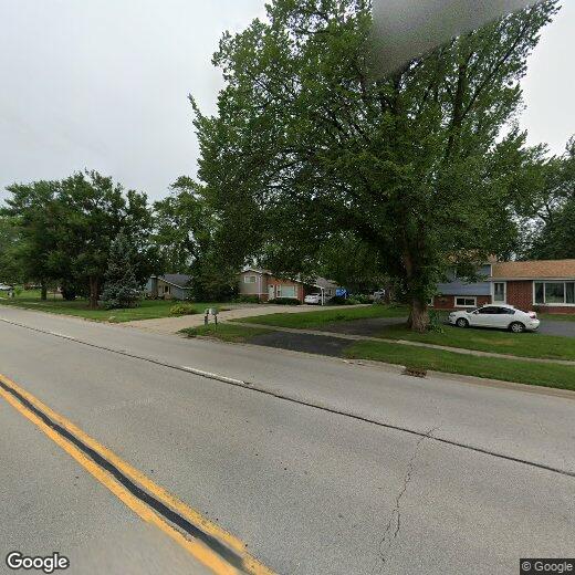 Primary Photo - 1352 Glen Ellyn Rd