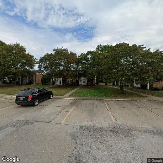 Primary Photo - 549 S Shore Ct