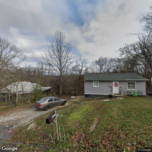 Primary Photo - Great location in South Knoxville! Would a...