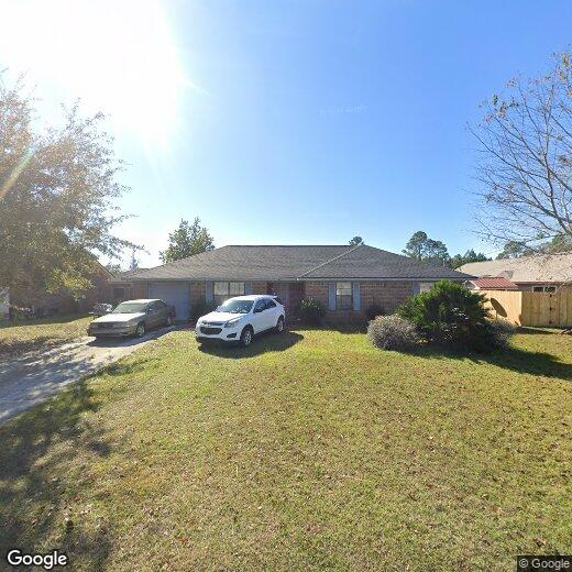 Foto principal - 909 Churchfield Dr