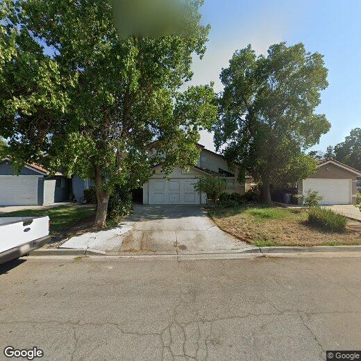 Primary Photo - 5257 W Magill Ave