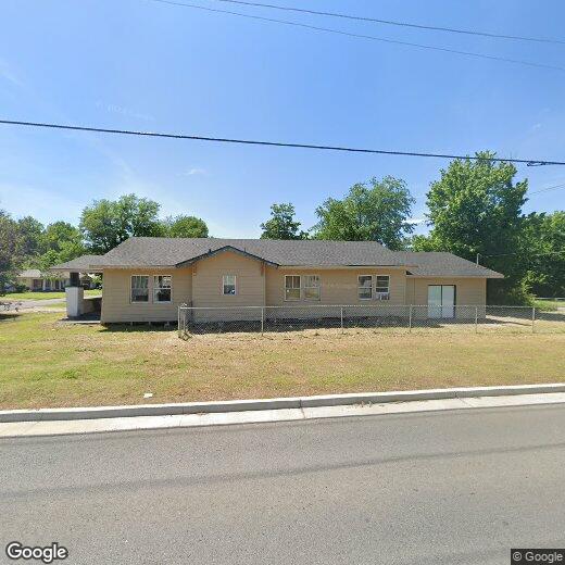Primary Photo - 2402 Court St