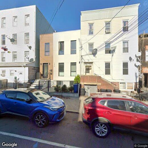 Primary Photo - 176 Griffith St