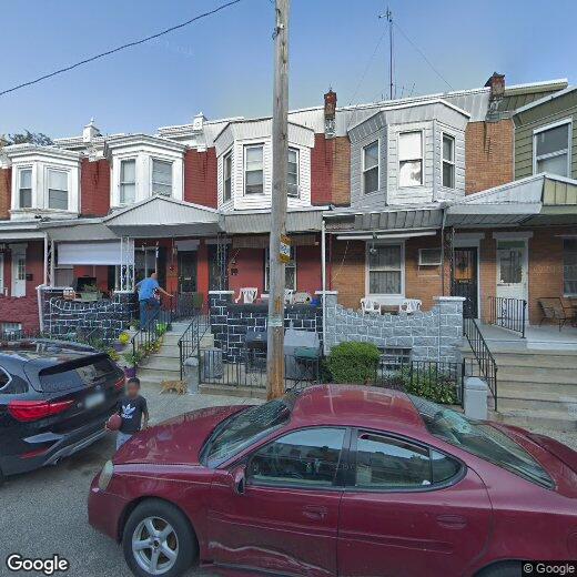 Primary Photo - 1431 N Hobart St