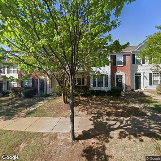Foto principal - 9366 Greenheather Dr