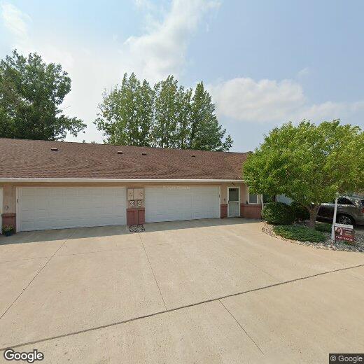 Primary Photo - 955 14th Ave E