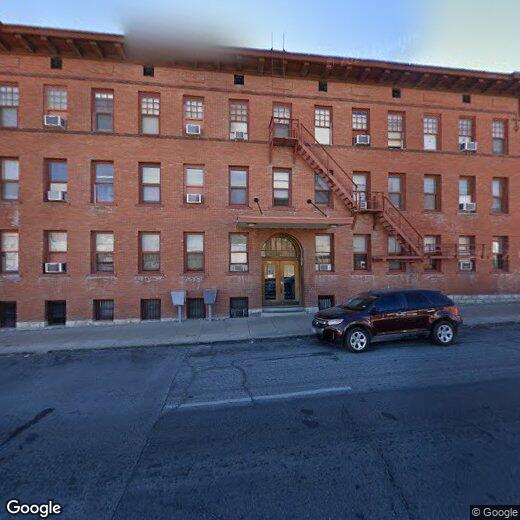 Primary Photo - 212 Montana Ave
