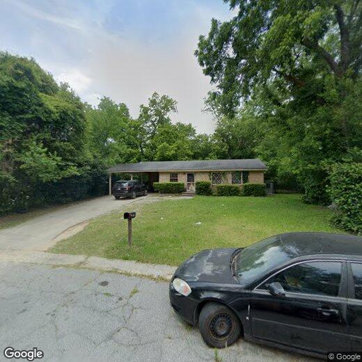Primary Photo - 2475 Groveland Cir N