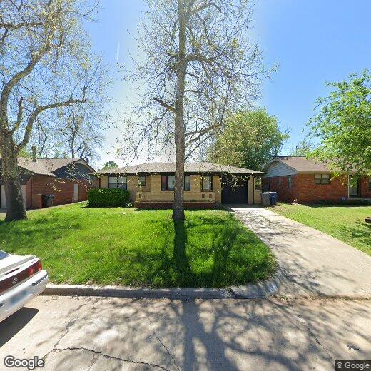 Primary Photo - 2628 Lakeside Dr