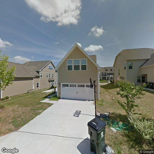 1029 Hildebran Ln