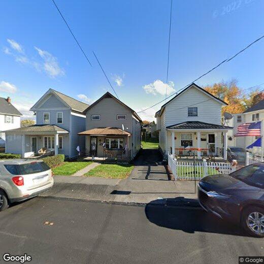 114 3rd St, Blakely, PA 18447 House Rental in Blakely, PA