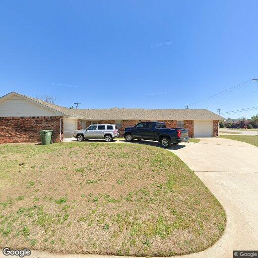 333 W Vandament Ave, Yukon, OK 73099 - Townhouse for Rent in Yukon, OK ...