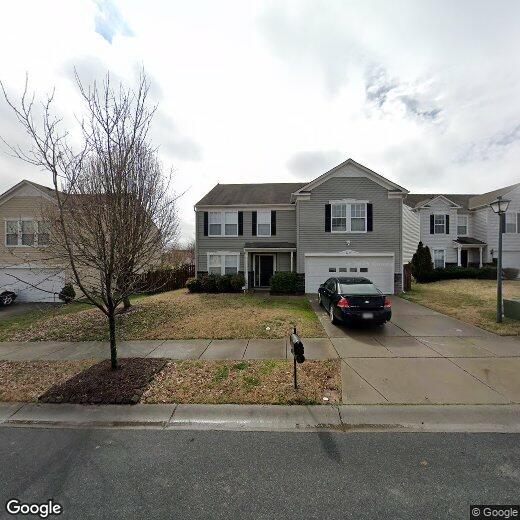 Foto principal - 3609 McDuff Ct