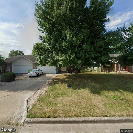 126 W Wade St, Republic, MO 65738 Townhome Rentals in Republic MO