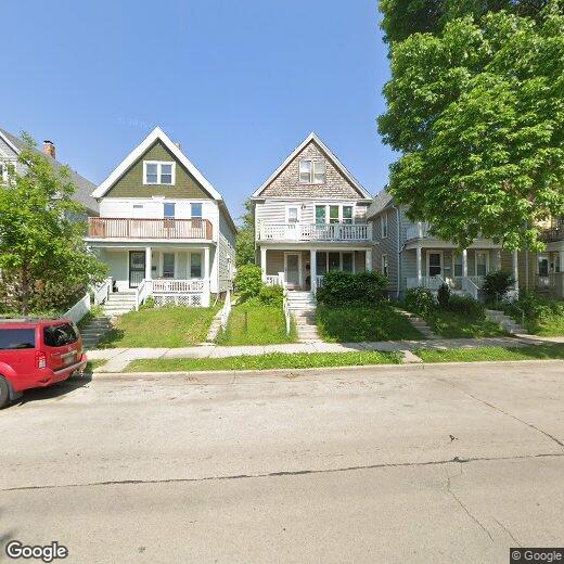 Primary Photo - 2752 N Fratney St