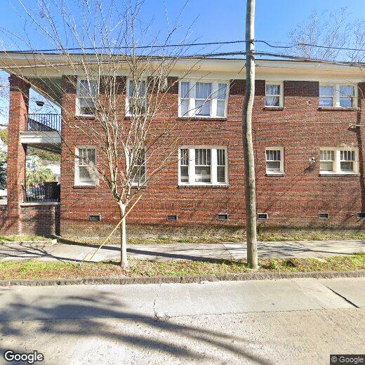 Foto principal - 905 E Park Ave
