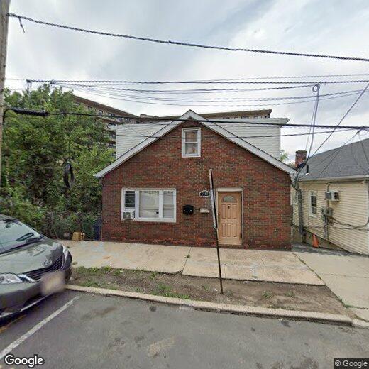 Primary Photo - 6809 Grand Ave