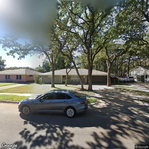 Foto principal - 313 Nottingham Dr