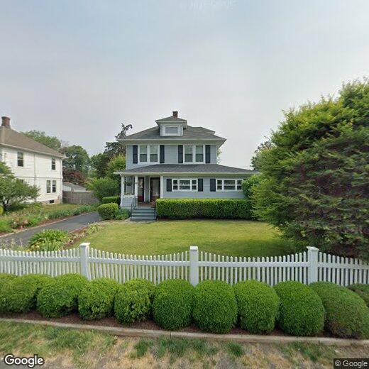 Primary Photo - 40 Treadwell Ave