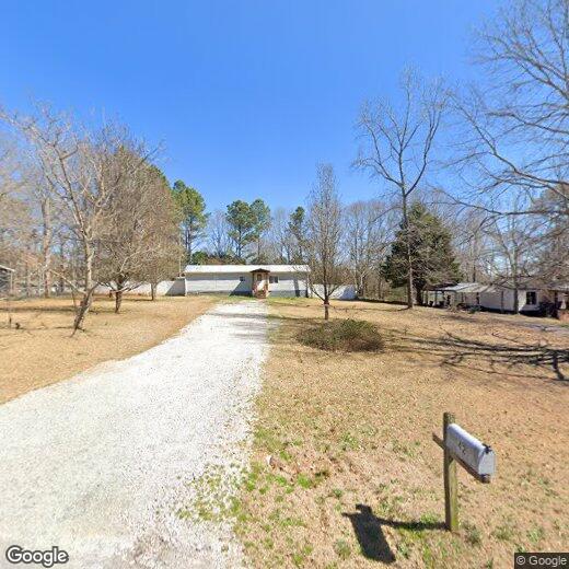 Foto principal - 42 Pine Ln