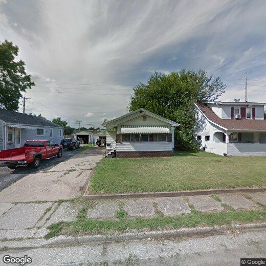 903 E Penning Ave, Wood River, IL 62095 House Rental in Wood River